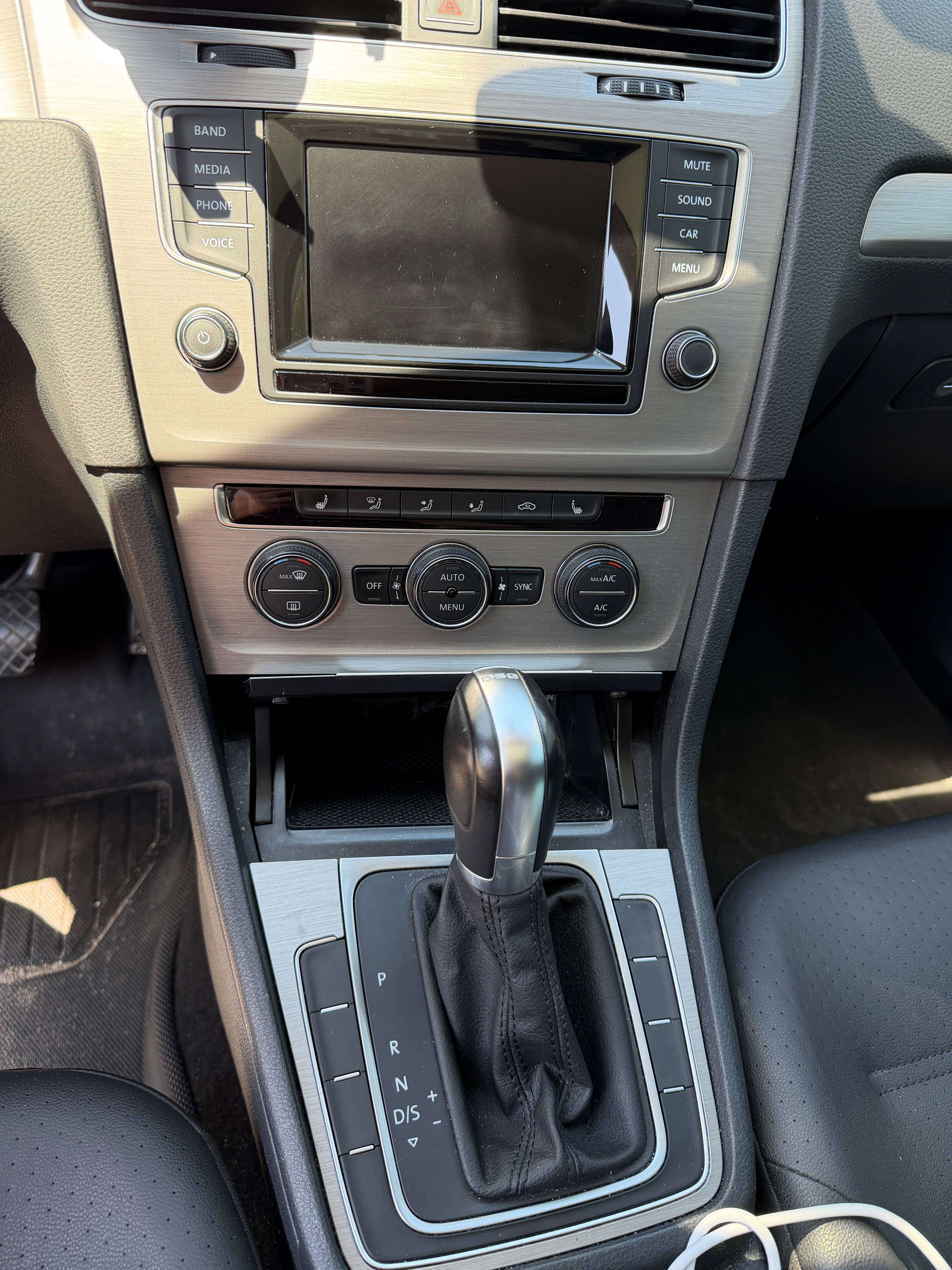 2015 Volkswagen Golf Comfortline thumb 6