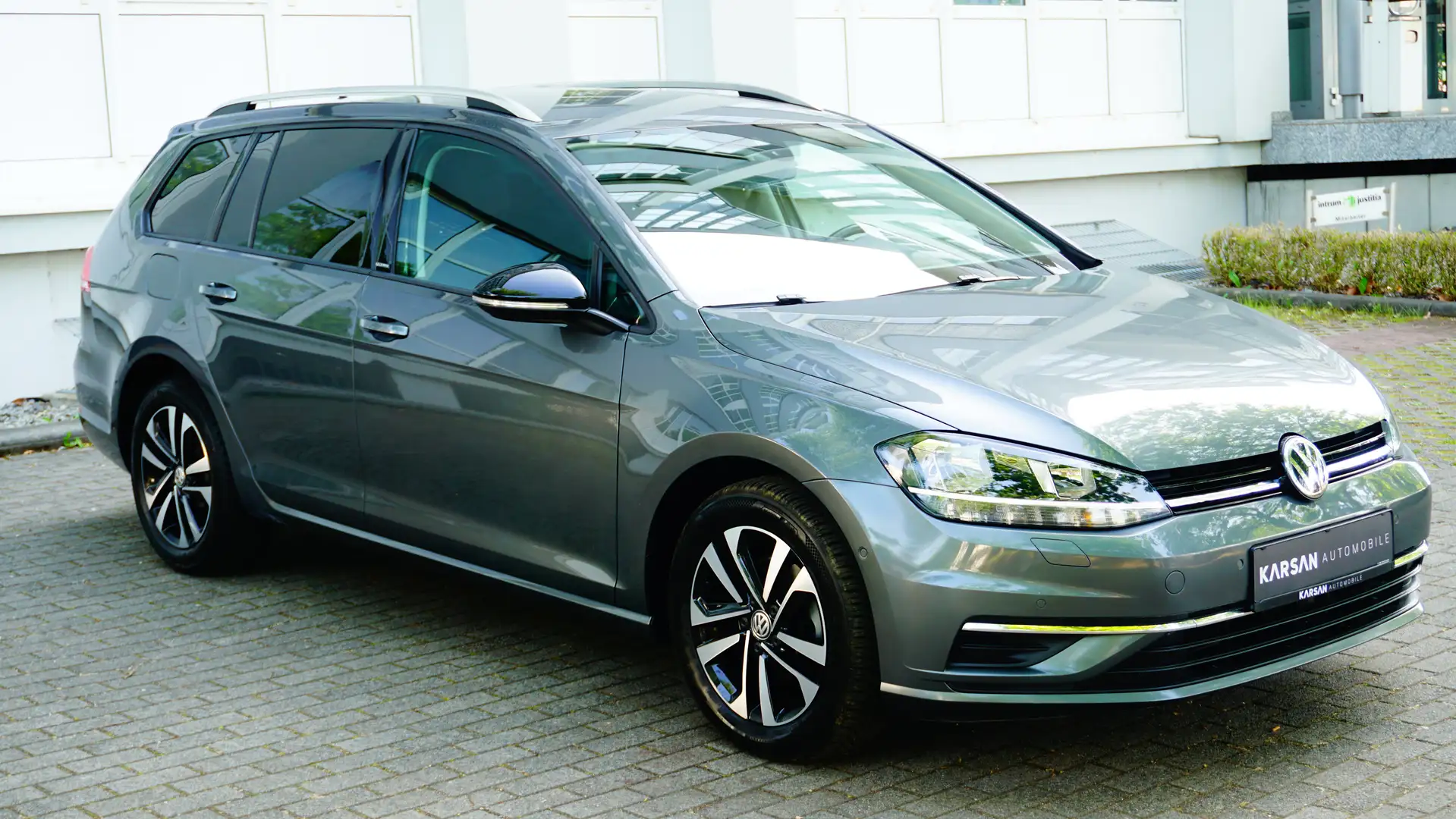 Volkswagen Golf Variant IQ.DRIVE Start-Stopp/NAVI/2xPDC/SHZ/ Gris - 2