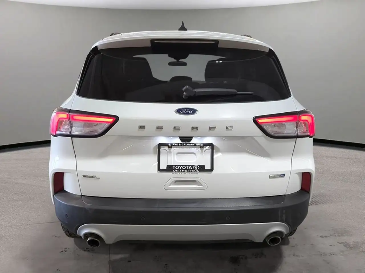Ford Escape снимка Ford Escape