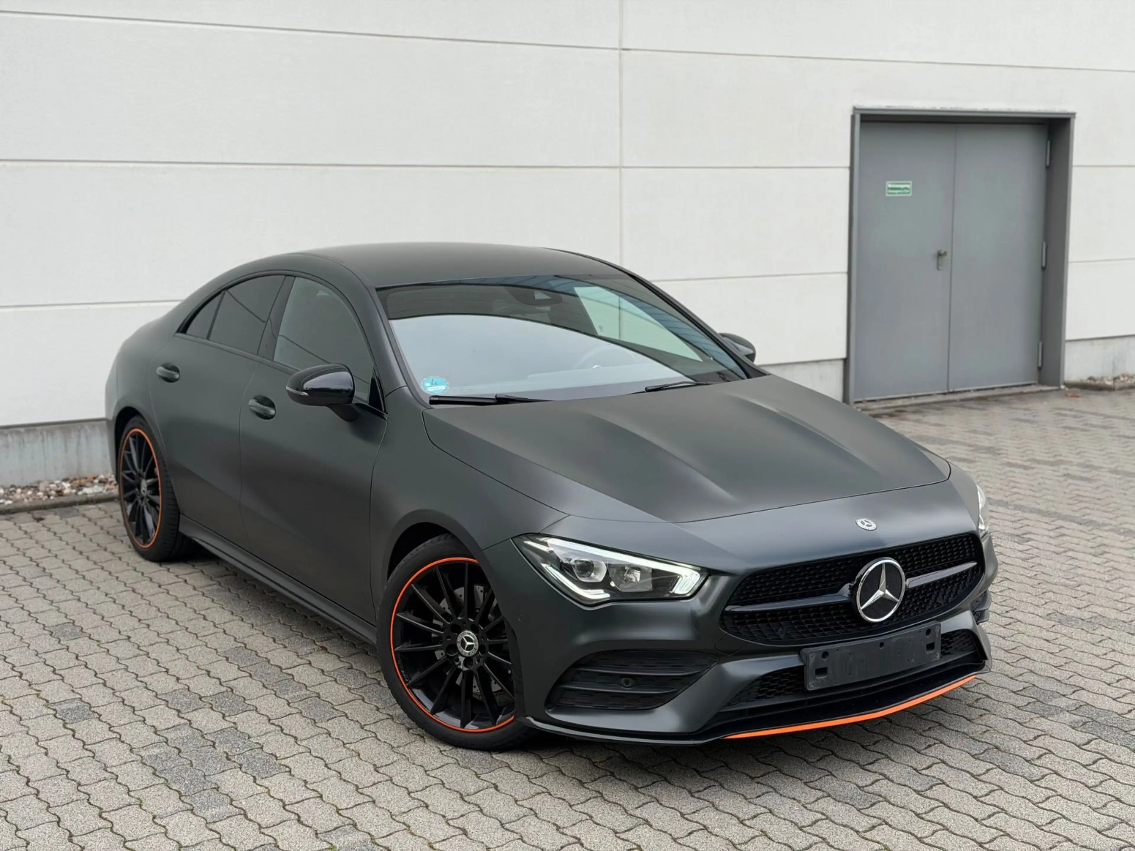 Mercedes-Benz CLA 220 d EDITION 1,AMG Line, Service NEU