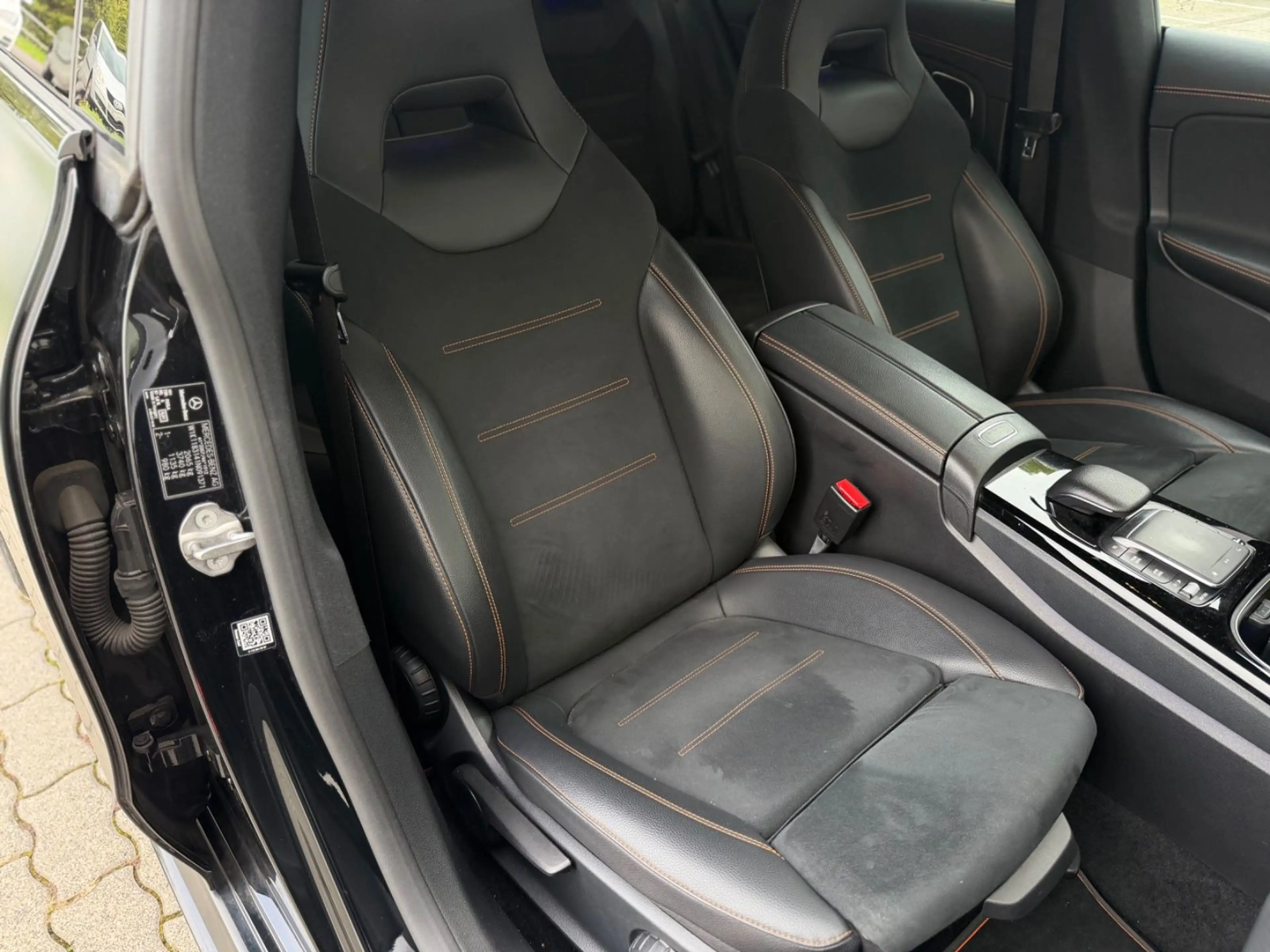 Mercedes-Benz CLA 220 d EDITION 1,AMG Line, Service NEU — photo 15