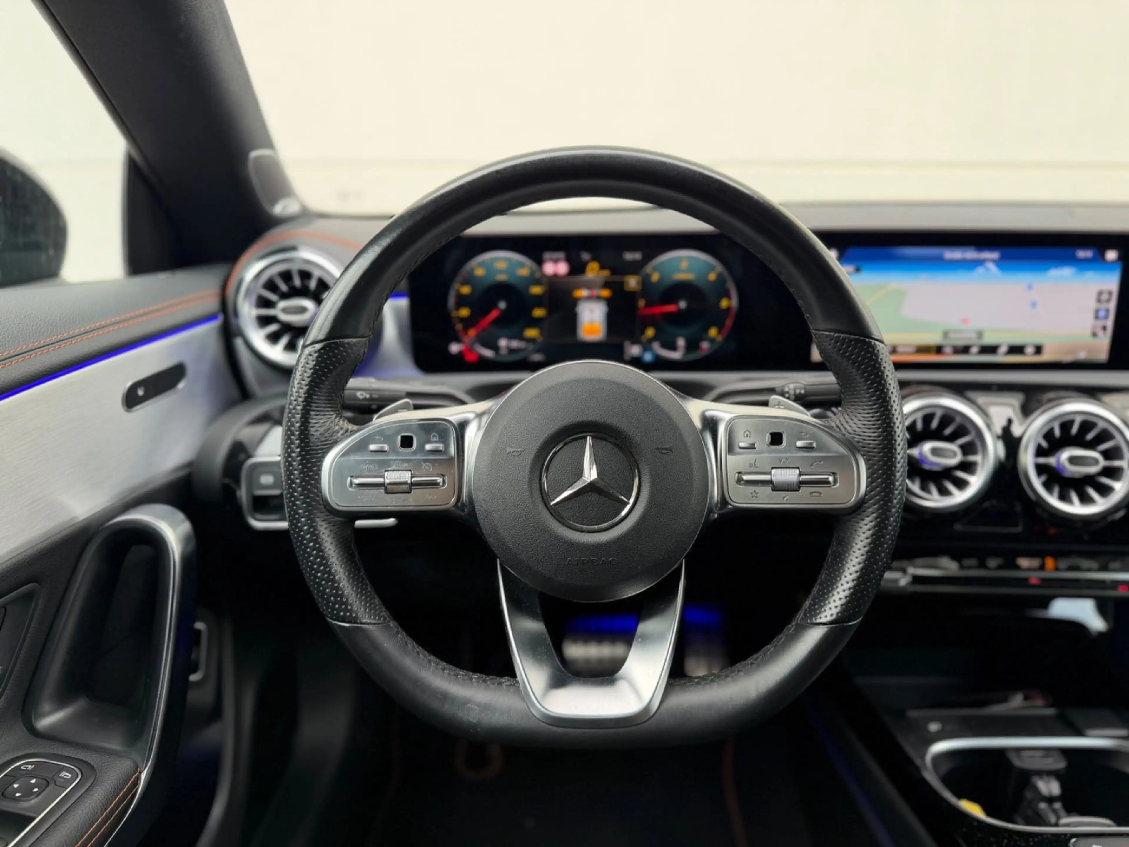 Mercedes-Benz CLA 220 d EDITION 1,AMG Line, Service NEU — photo 11