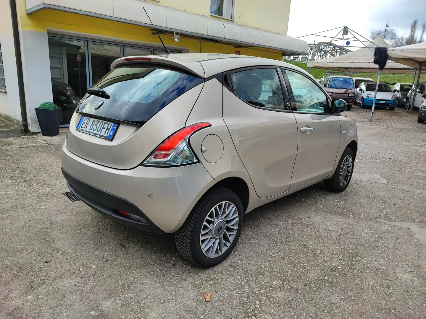 Lancia Ypsilon 900 Turbo Benzina/Metano Bronzo - 1