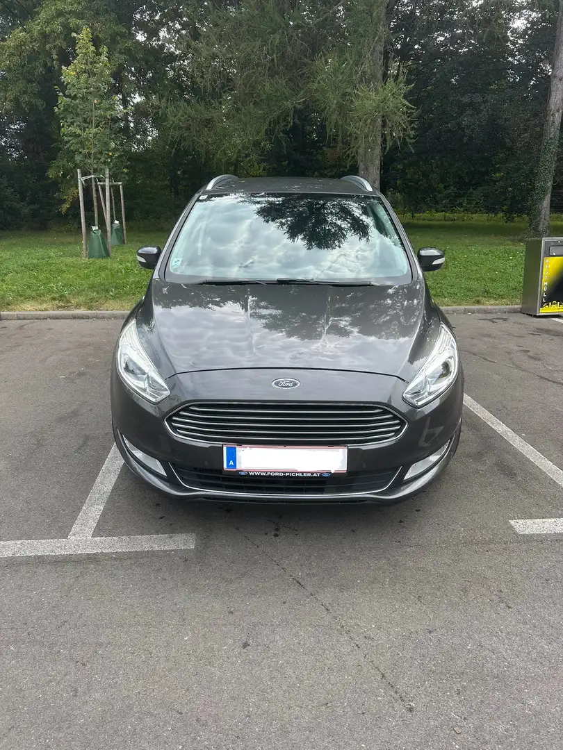 Ford Galaxy 2,0 TDCi Titanium Start/Stop Grau - 2