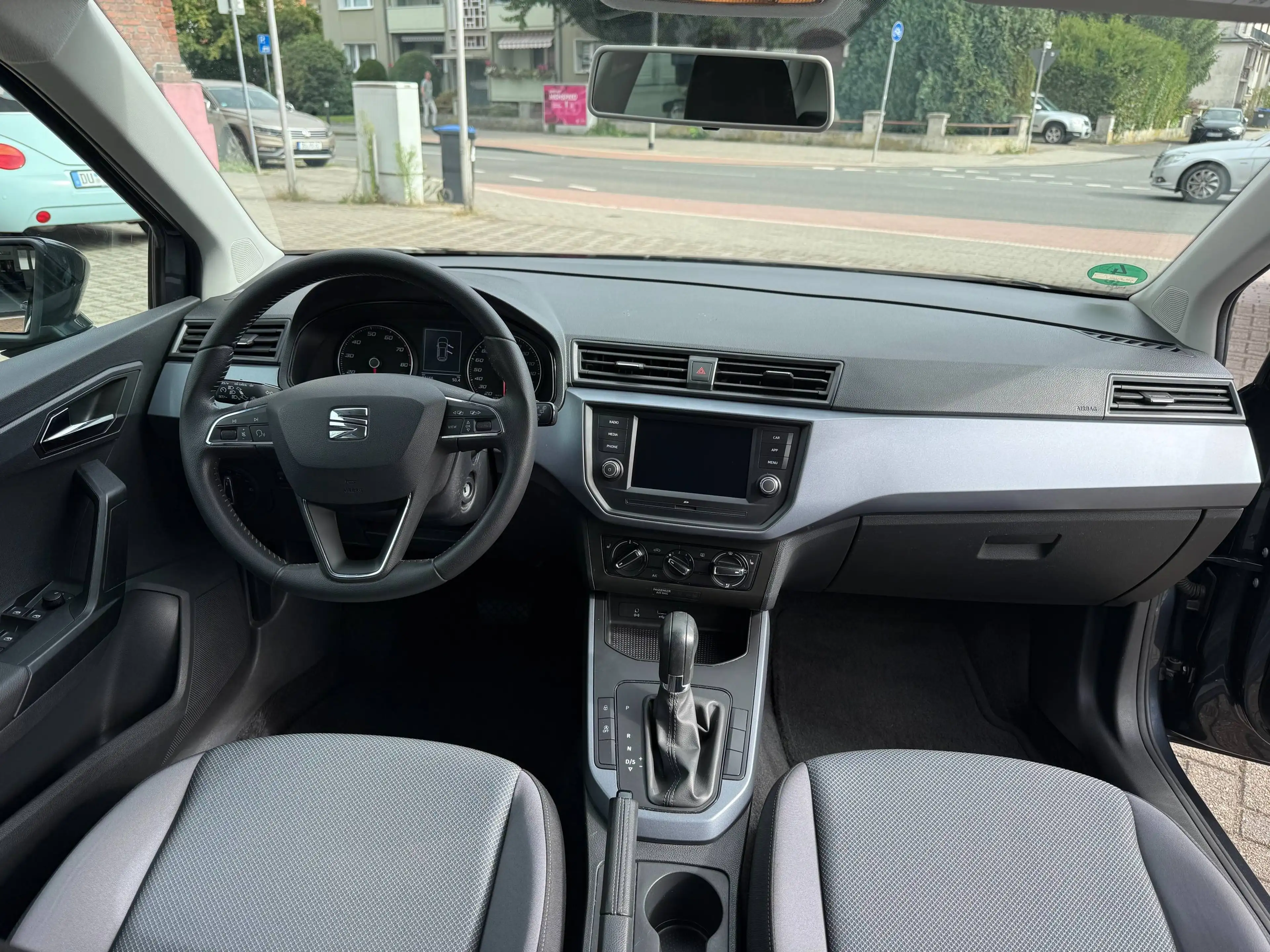 SEAT Arona Style — photo 11