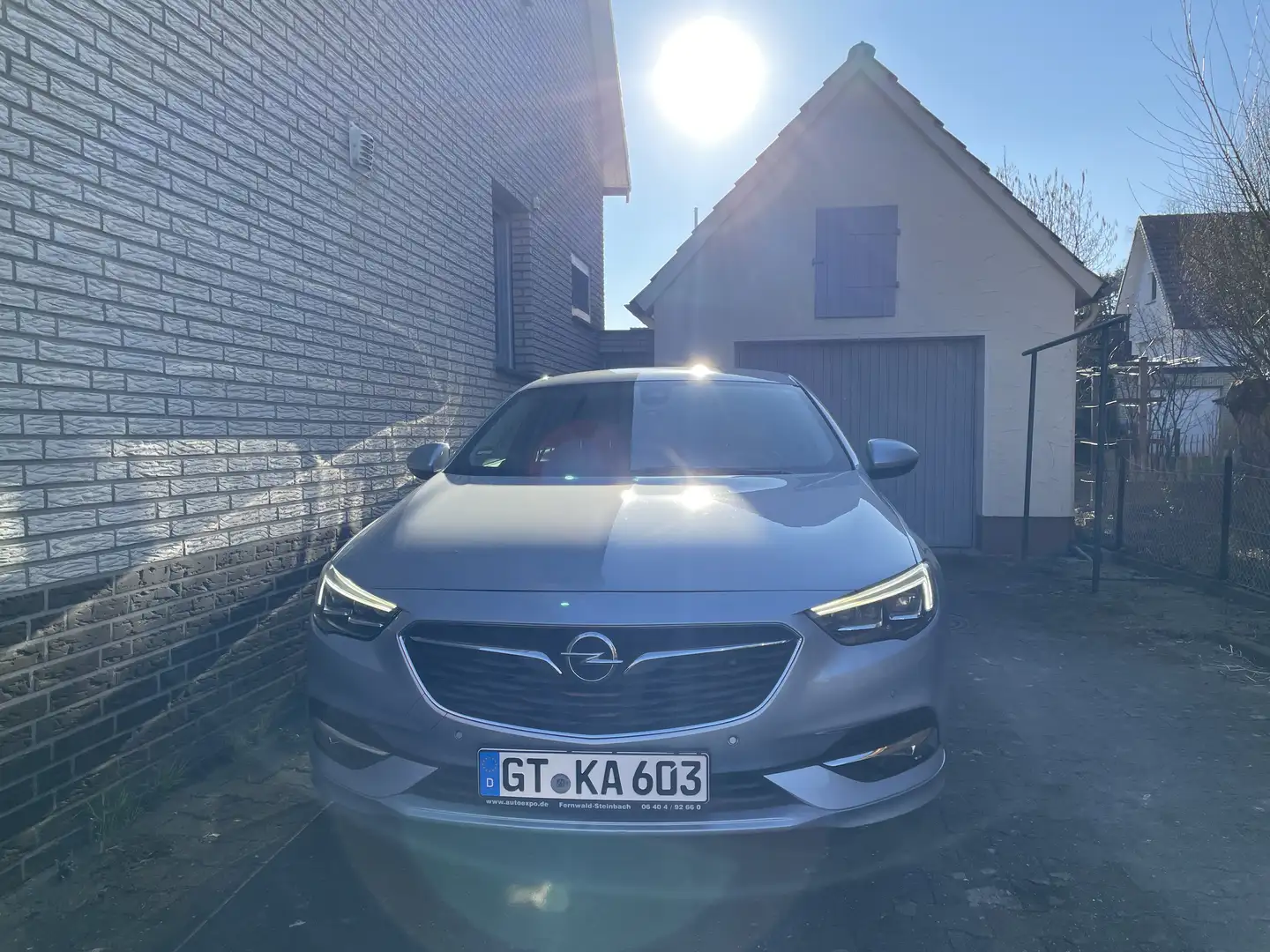 Opel Insignia Exclusive Grau - 1