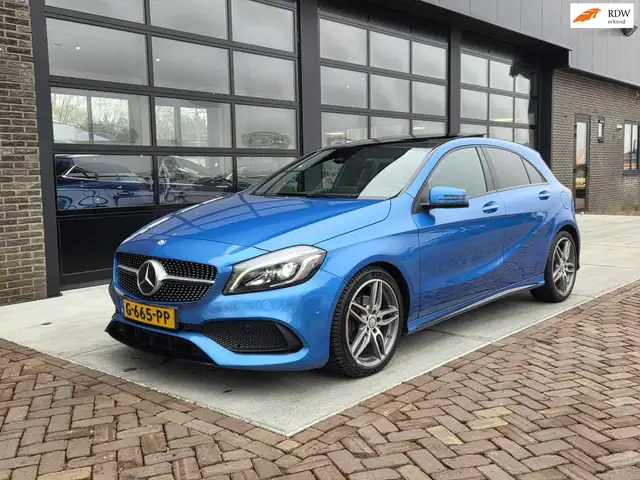 Mercedes-Benz A 200 Motorsport Edition / Panoramadak / AMG-Styling