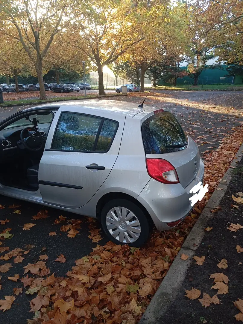 Renault Clio 1.2 16V 75 eco2 Authentique Euro 5 - 2