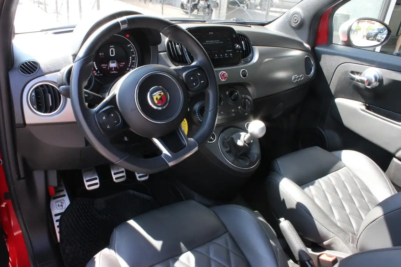 Abarth 595 2022 — фото 13