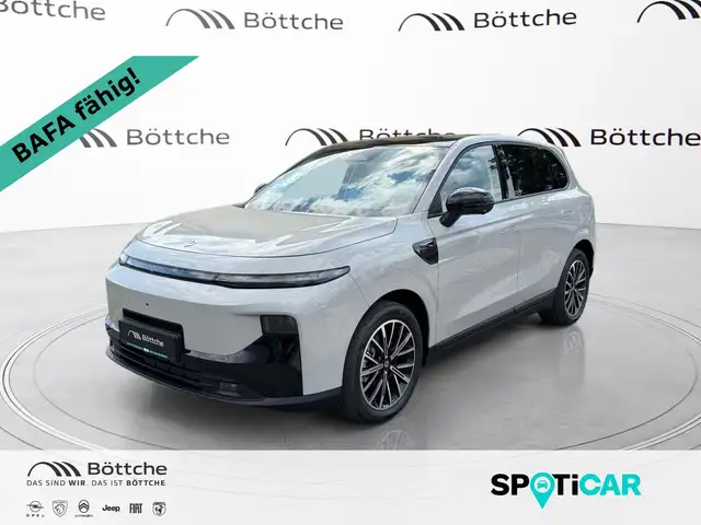 Leapmotor B10