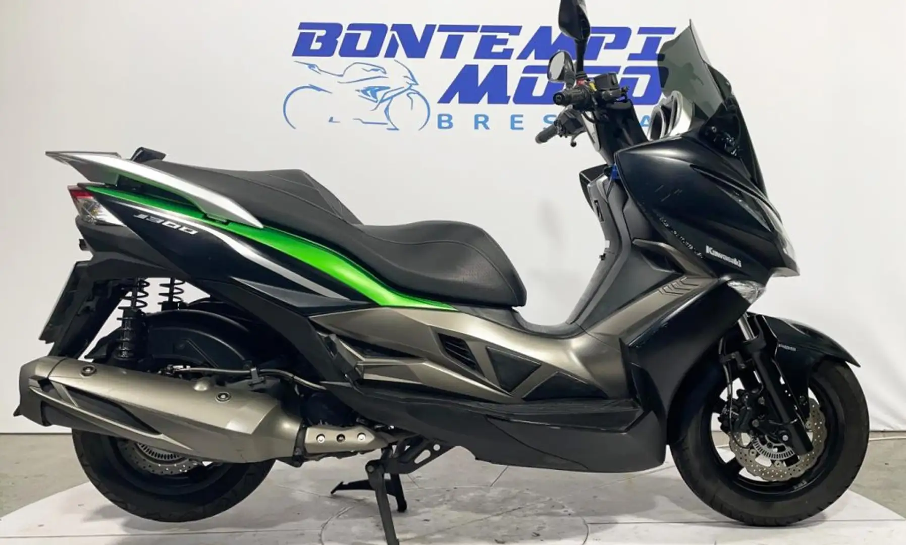 Kawasaki J300 2016 Чёрный - 1