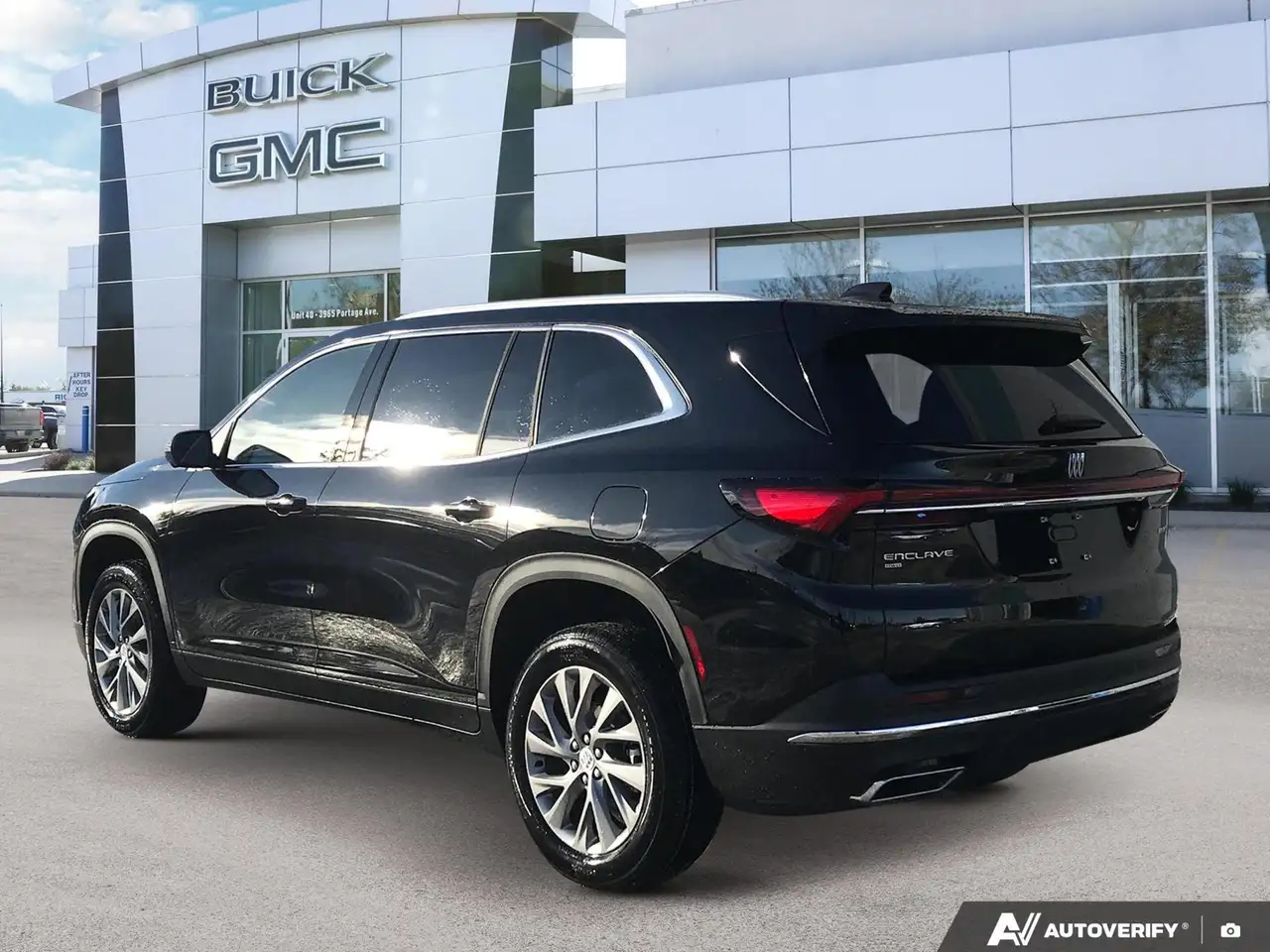 Buick Enclave снимка Buick Enclave