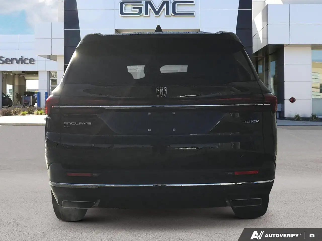 Buick Enclave снимка Buick Enclave
