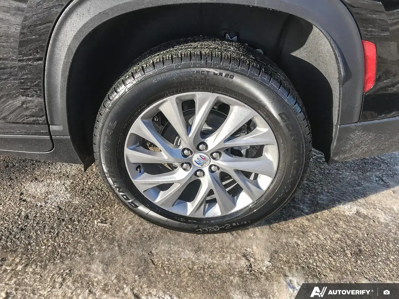 Buick Enclave снимка Buick Enclave