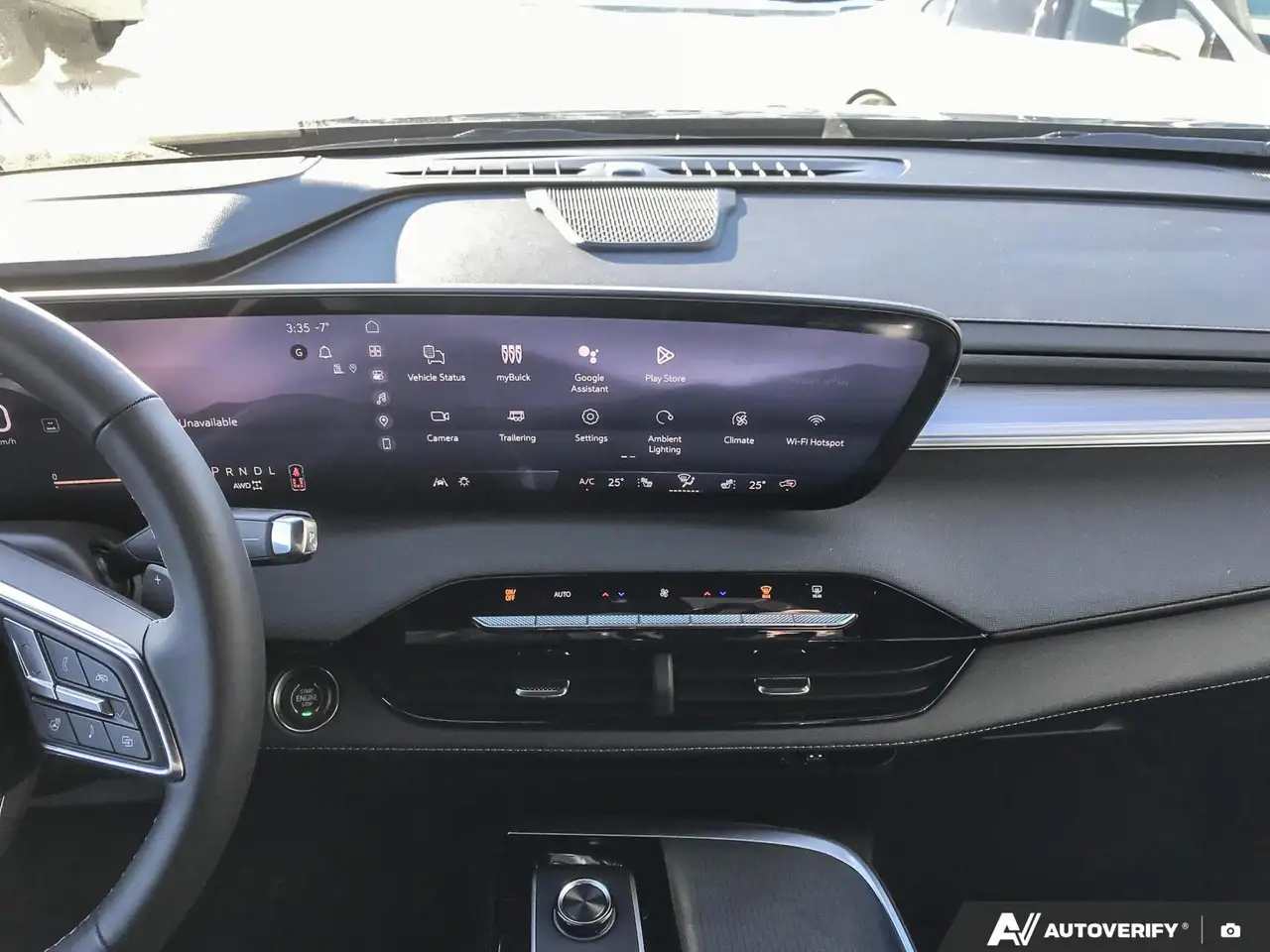 Buick Enclave снимка Buick Enclave