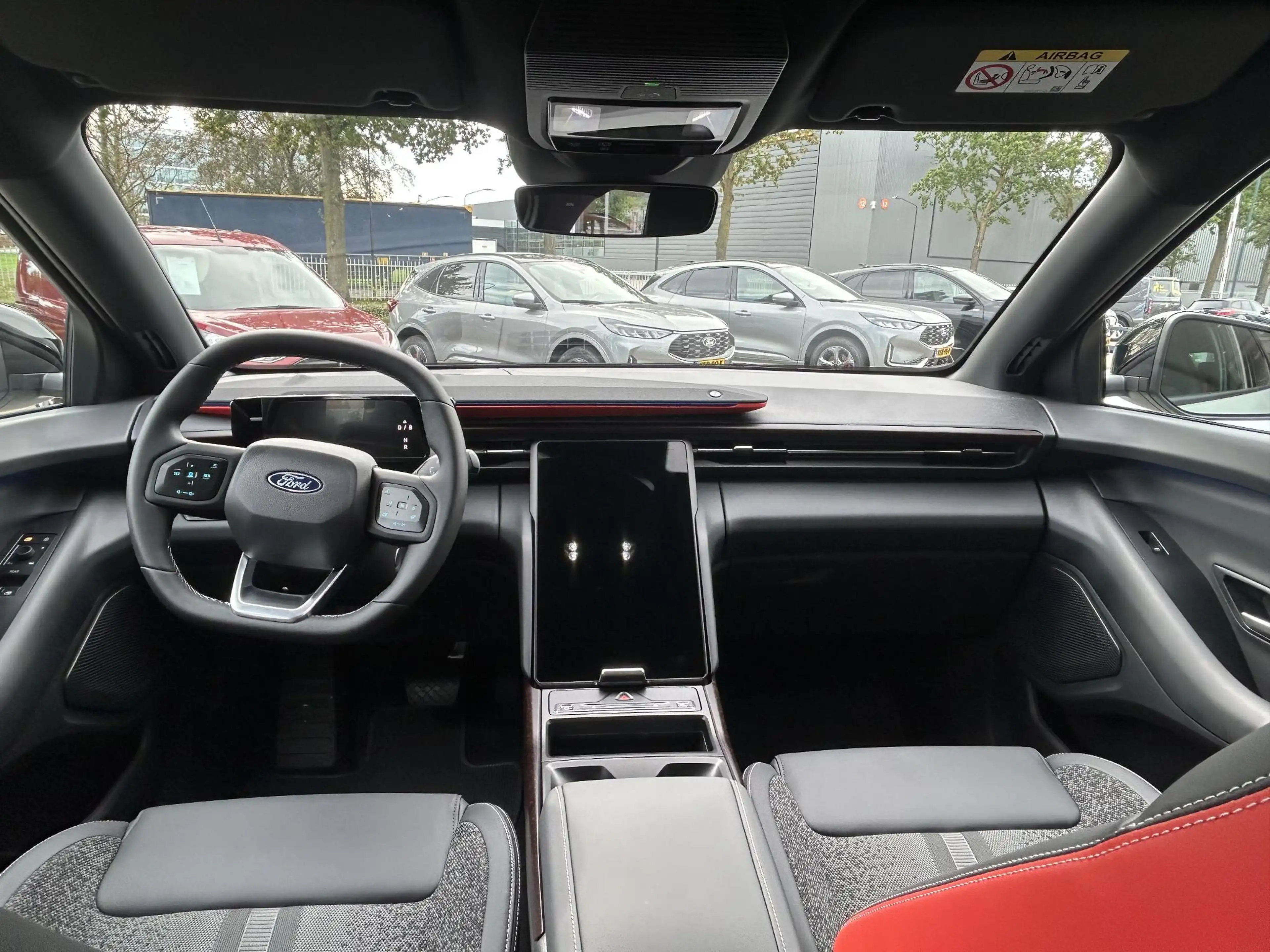 Ford Explorer Collection Extended Range RWD 79 kWh Driver assist — photo 12