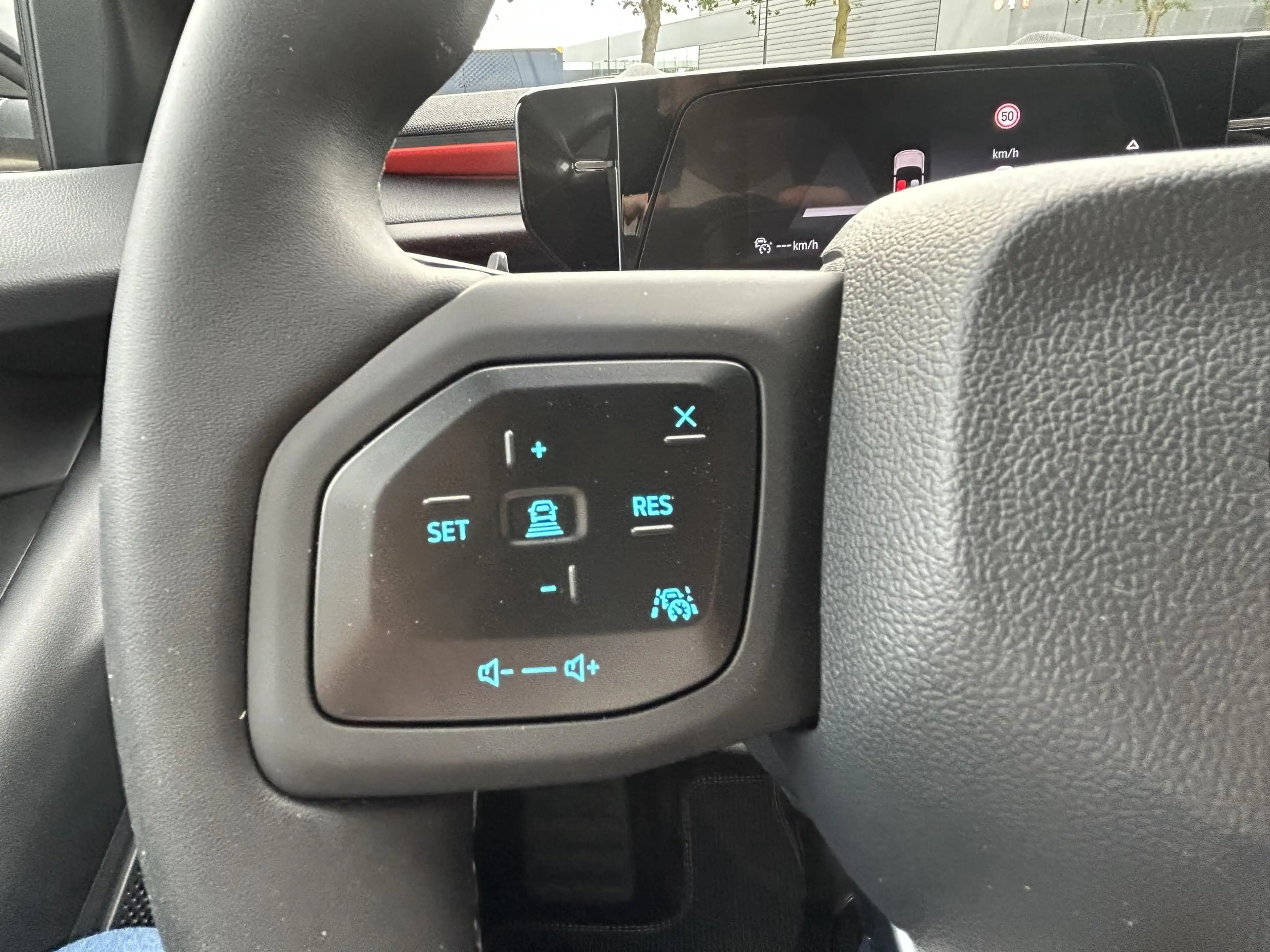 Ford Explorer Collection Extended Range RWD 79 kWh Driver assist — photo 14