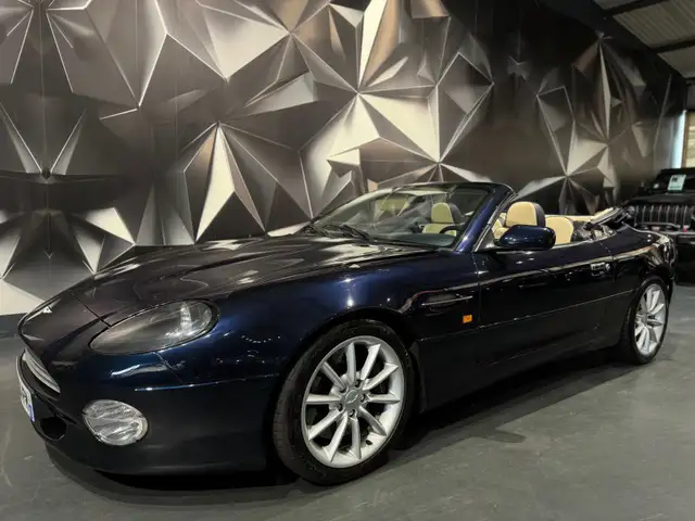 Aston Martin Vantage V 12 6.0  CABRIOLET