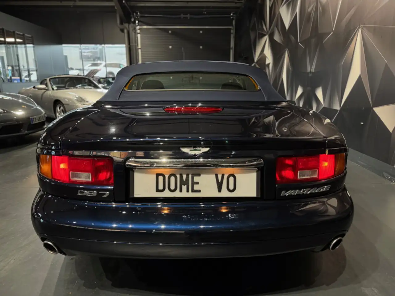 Aston Martin Vantage V 12 6.0 CABRIOLET, foto 6