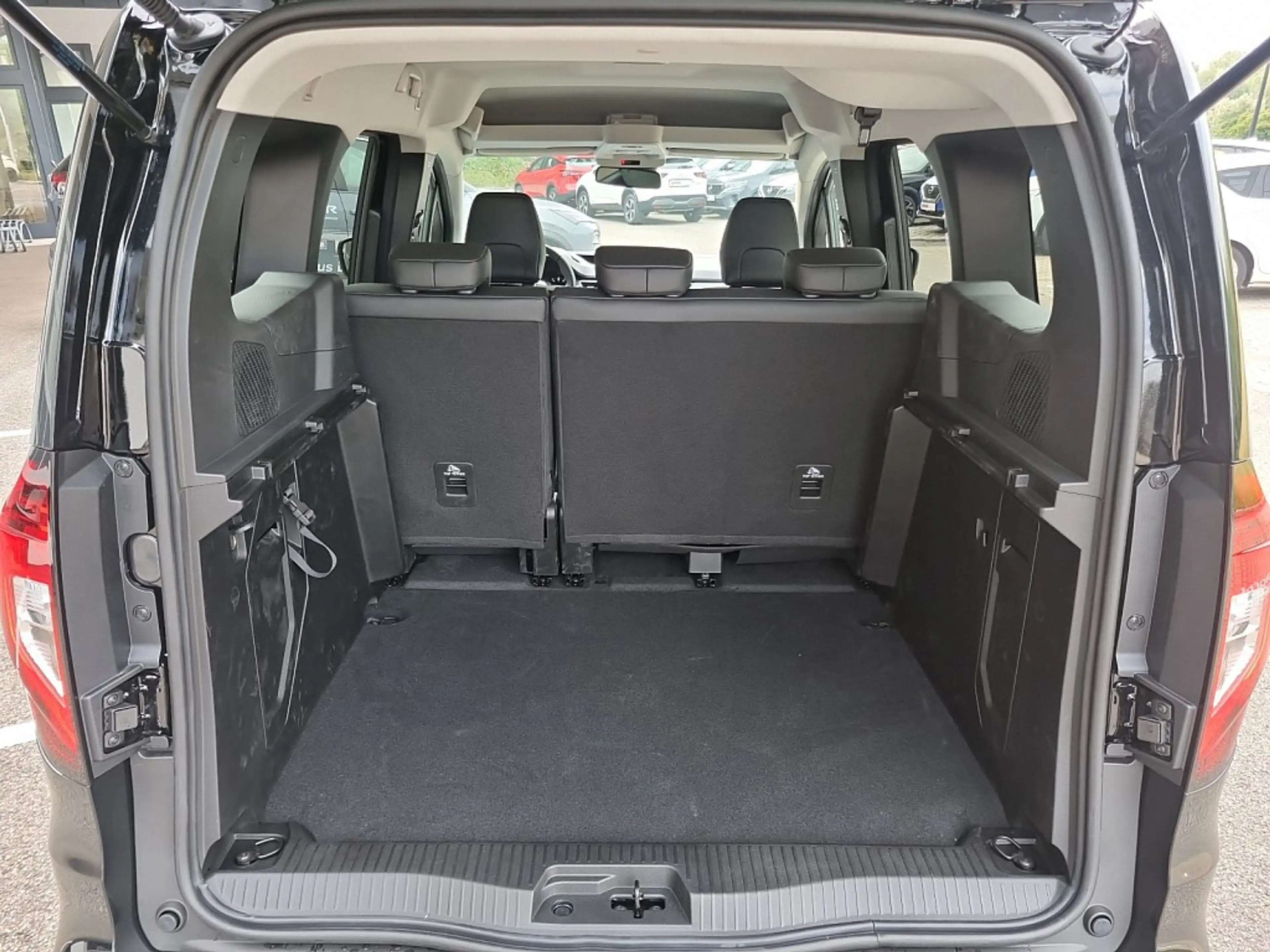 Nissan Townstar EV Kombi Tekna  *ab € 30.990,-* — photo 15