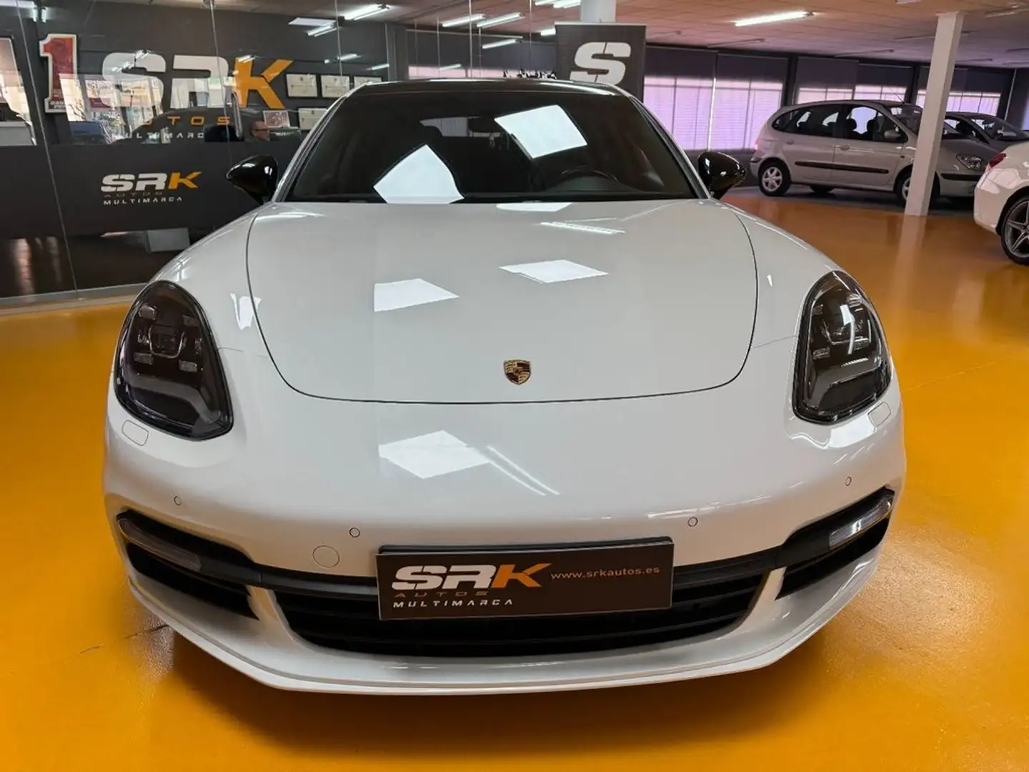 Porsche Panamera 4 Sport Turismo Blanco - 2