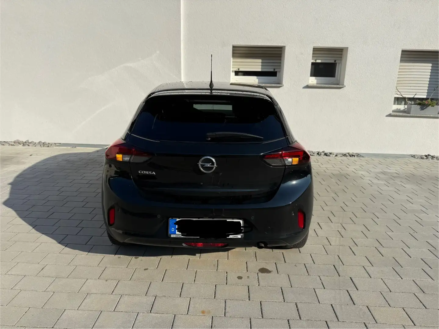 Opel Corsa Elegance Schwarz - 2