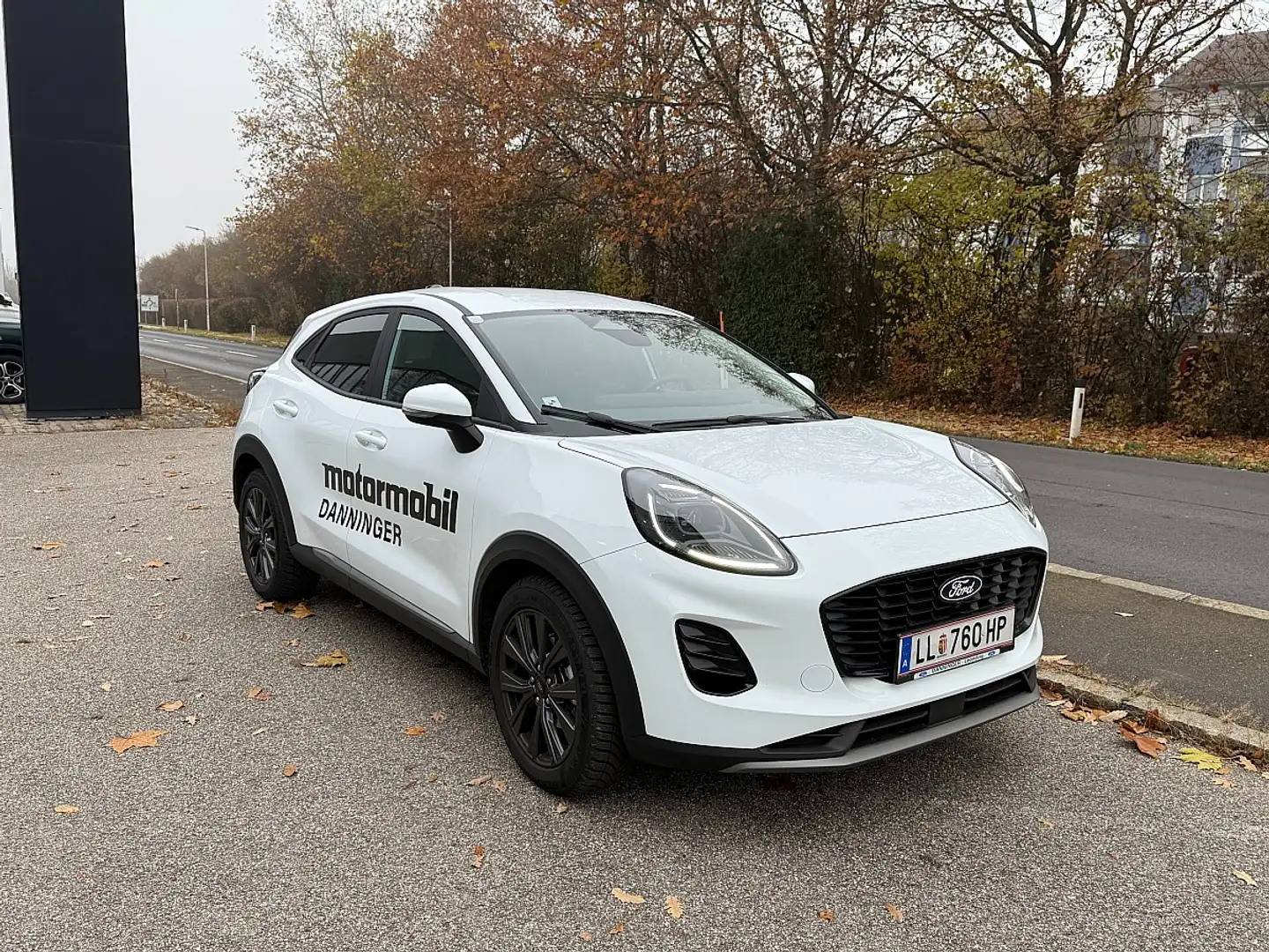 Ford Puma 1,0 EcoBoost Hybrid Titanium Weiß - 2