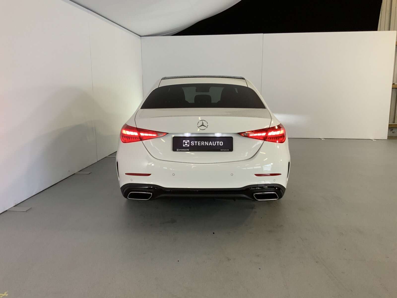Mercedes-Benz C 180