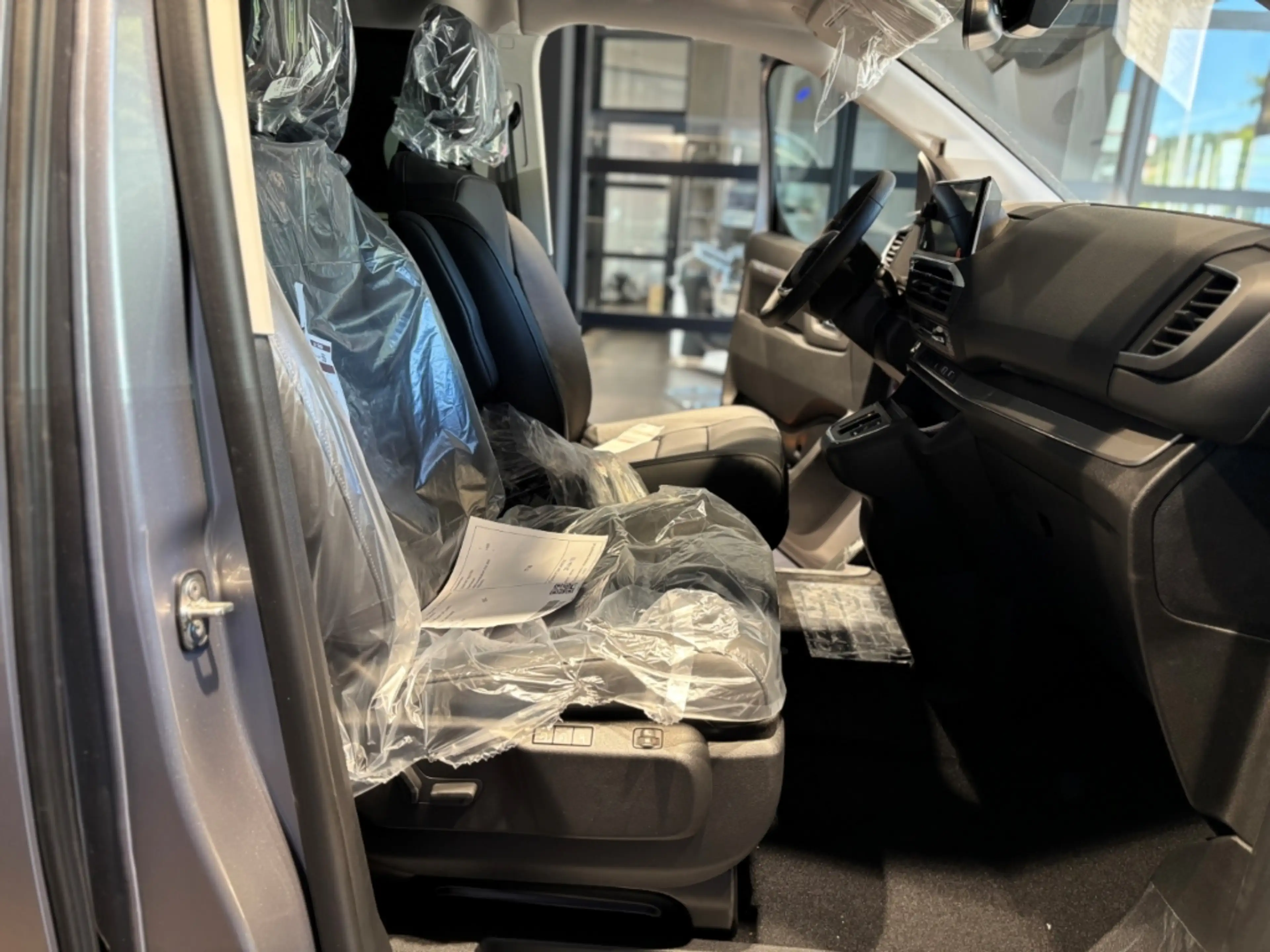 Peugeot Traveller Allure L3 180 AHK KAMERA PANORAMA DAB — photo 13