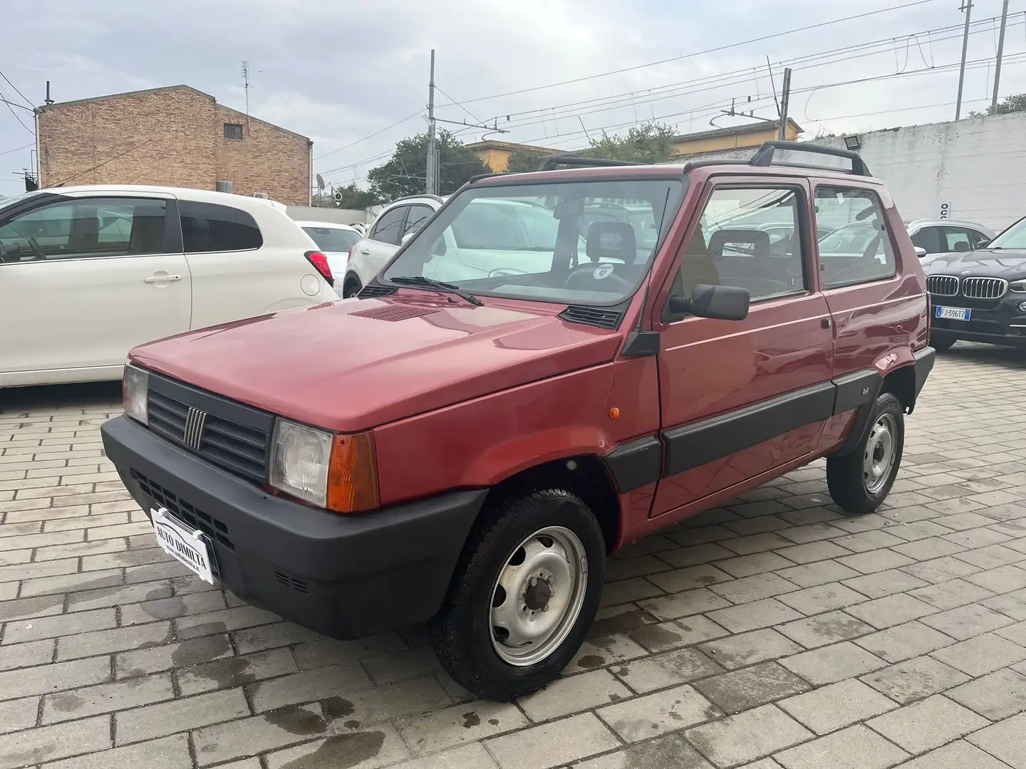 Fiat Panda Panda 1.1 Trekking 4x4 Rosso - 2