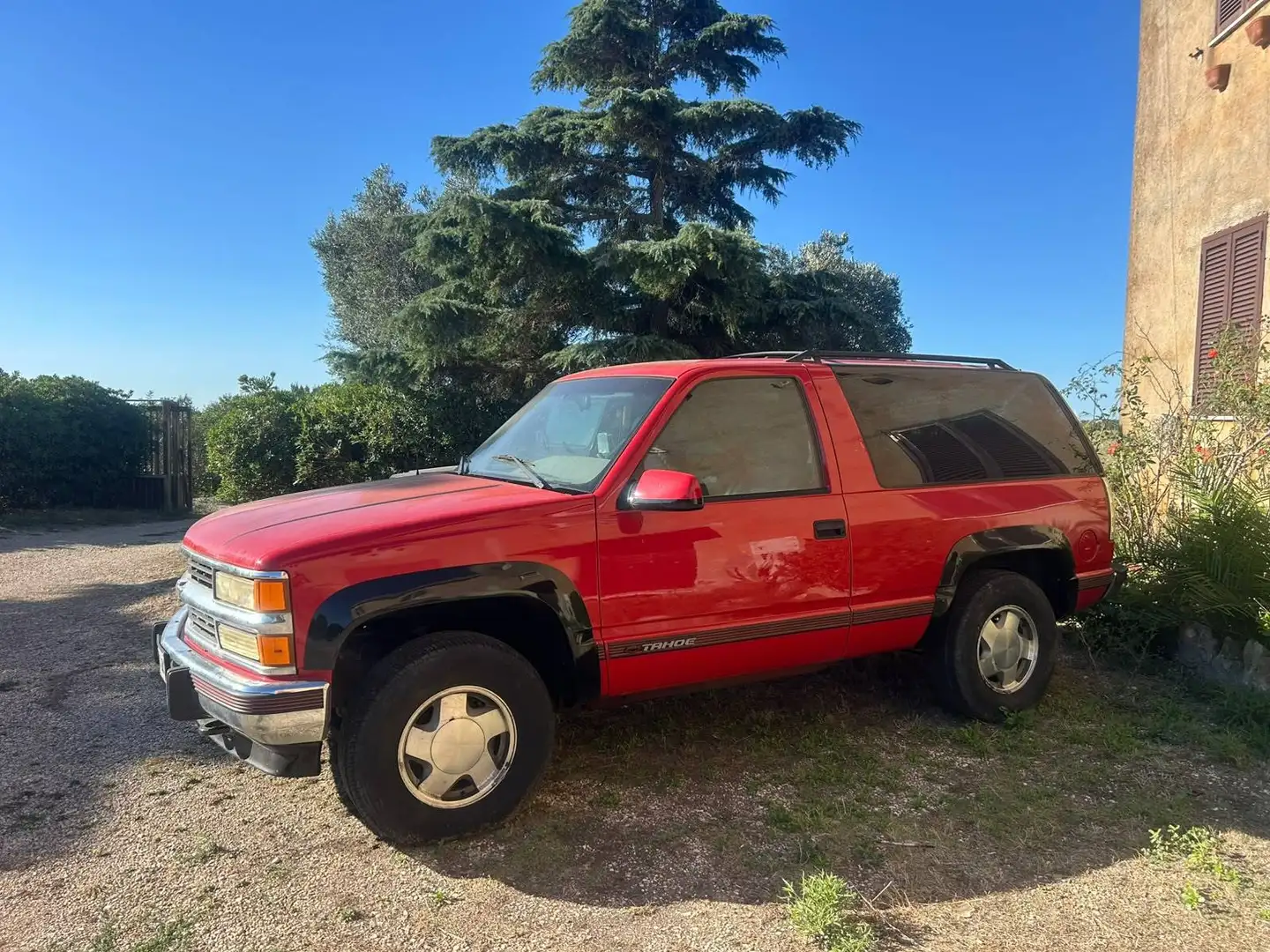 Chevrolet Tahoe 6.5 V8 turbodiesel Rot - 1