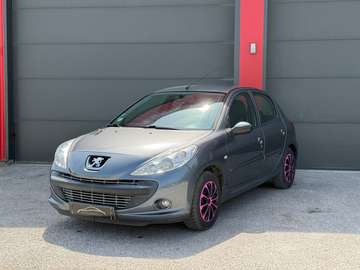 206+ 1.4e 75ch Trendy