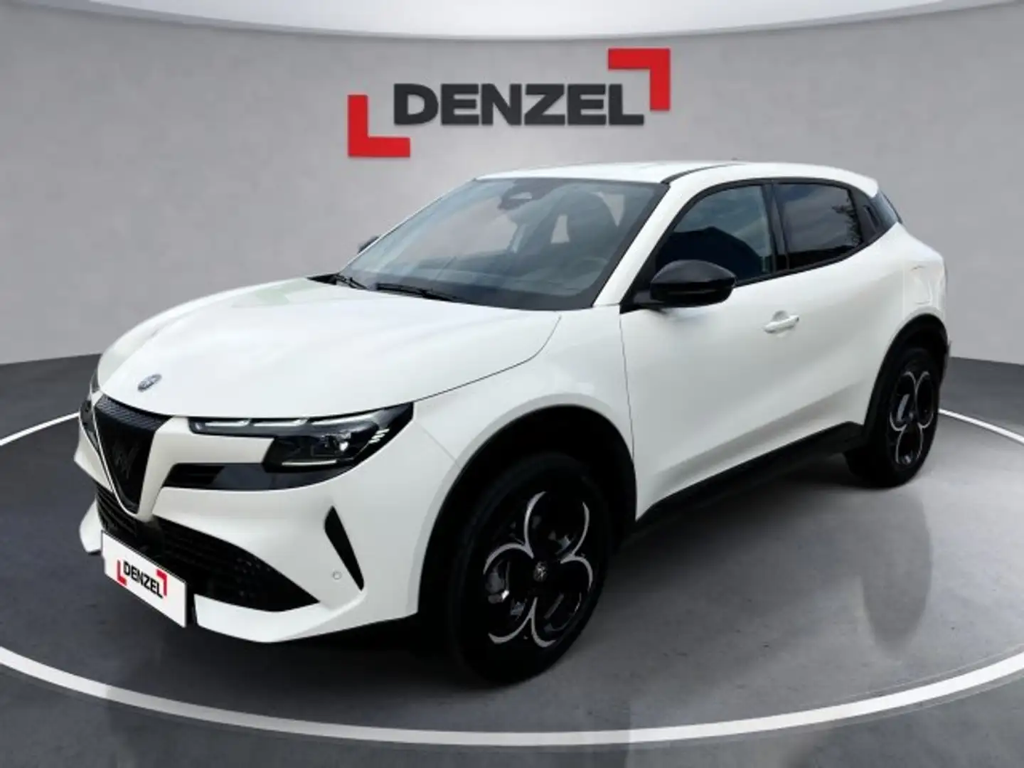 Alfa Romeo Junior Ibrida 1.2 Hybrid eDCT6 Weiß - 1