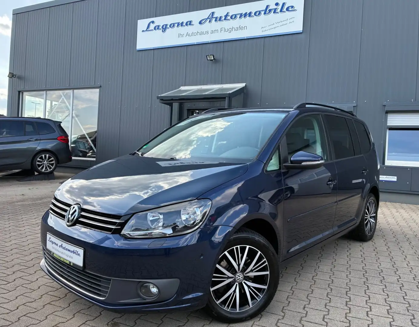 Volkswagen Touran 1.6 TDI Comfortline BMT *NAVI/SHZ/PDC/ALU Albastru - 1