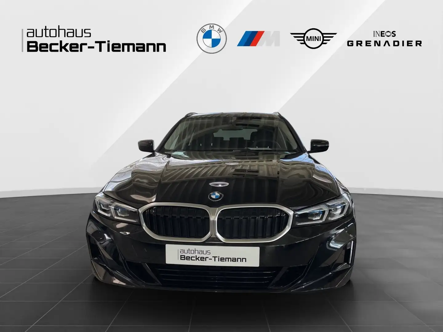 BMW 320 d Touring UPE 63.840,- €  #exclusive Schwarz - 2