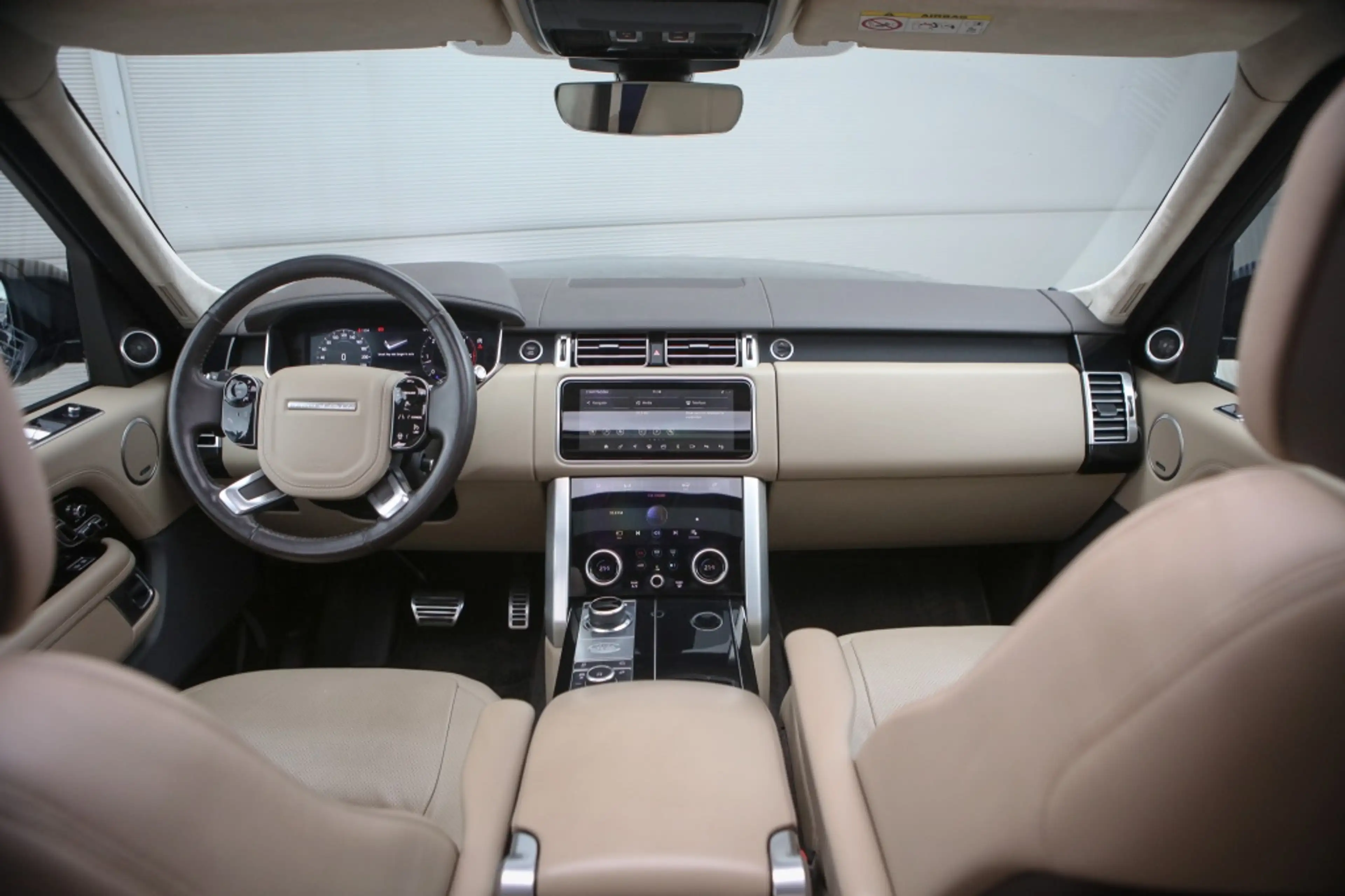 Land Rover Range Rover D300 HSE | Pano | HUD | Memory | — photo 9