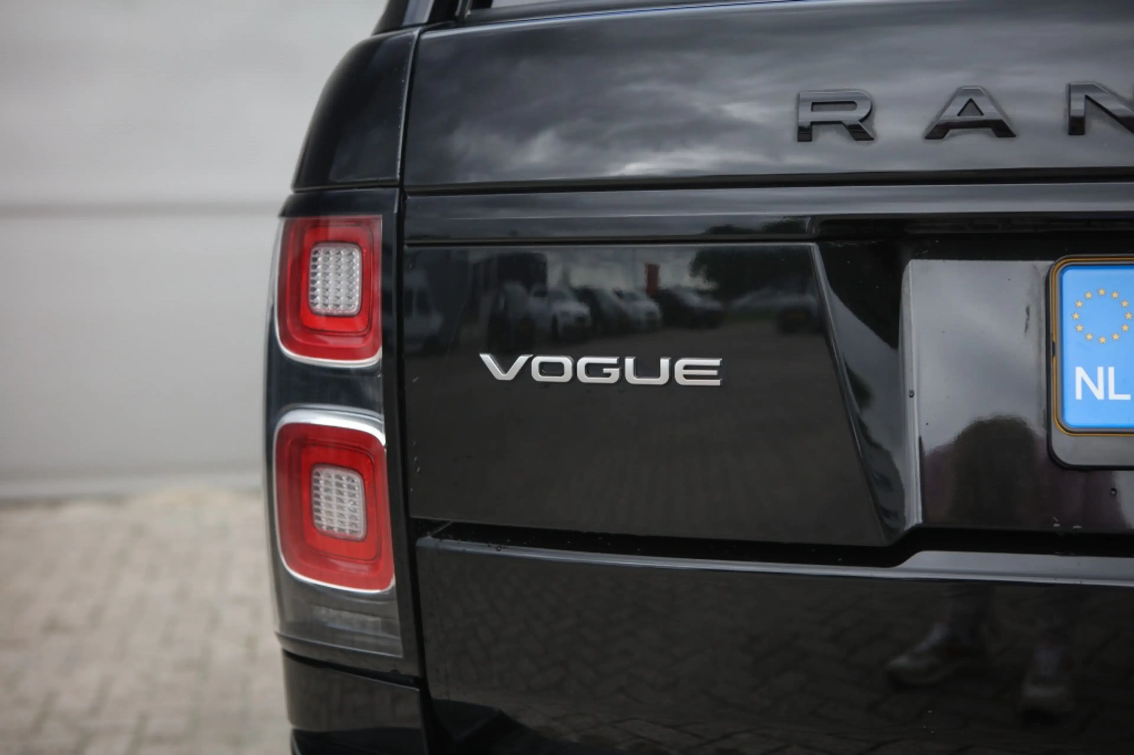 Land Rover Range Rover D300 HSE | Pano | HUD | Memory | — photo 40
