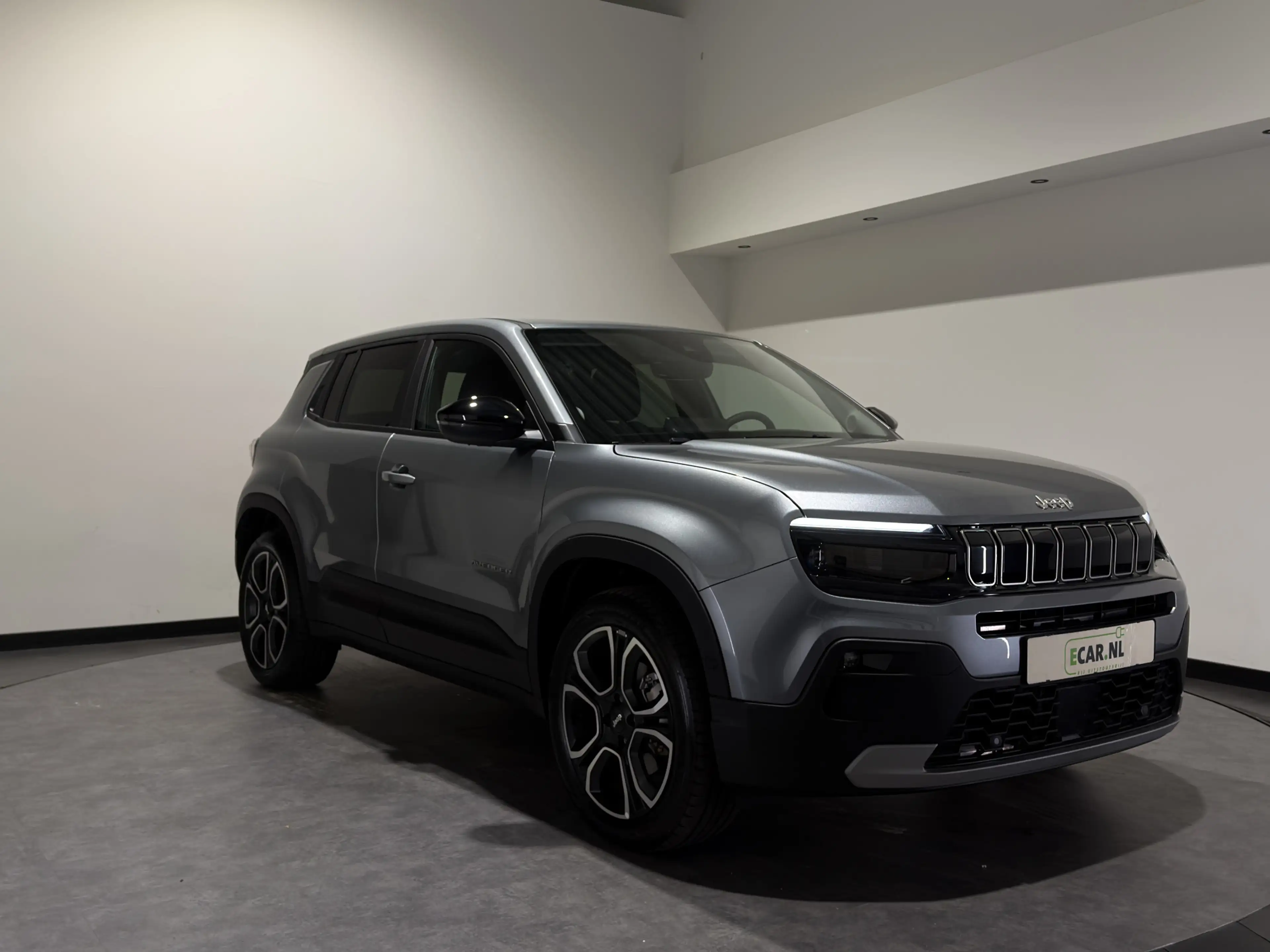 Jeep Avenger Altitude 54 kWh | Warmtepomp | Keyless | Stoelen v