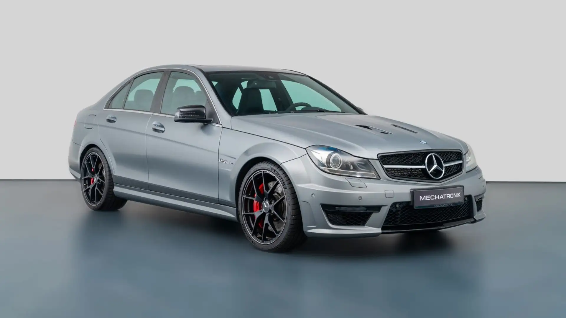 Mercedes-Benz C 63 AMG Edition 507 Gris - 1