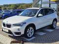 BMW X1 18i sDrive Automatik *SHZ/Pano/LED* Weiß - thumbnail 3