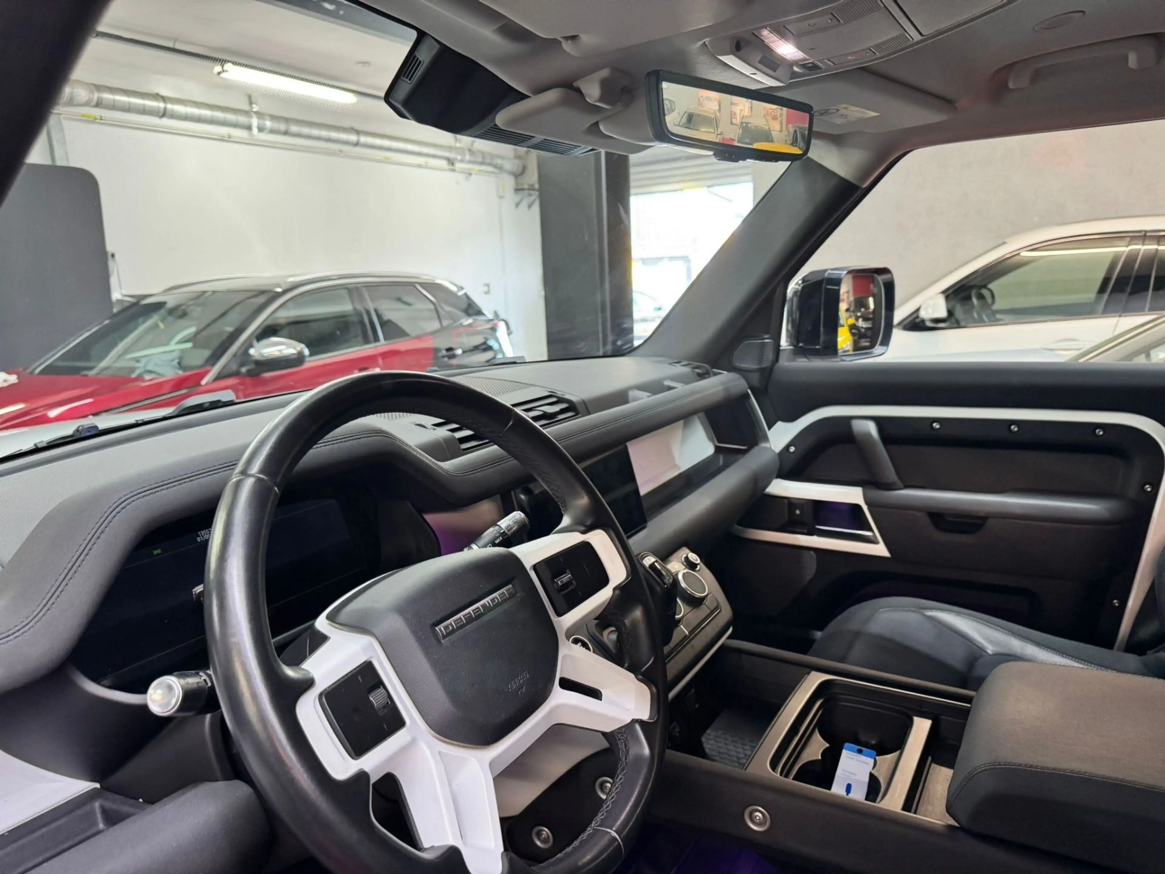 Land Rover Defender 110 D240 S Aut. — photo 14
