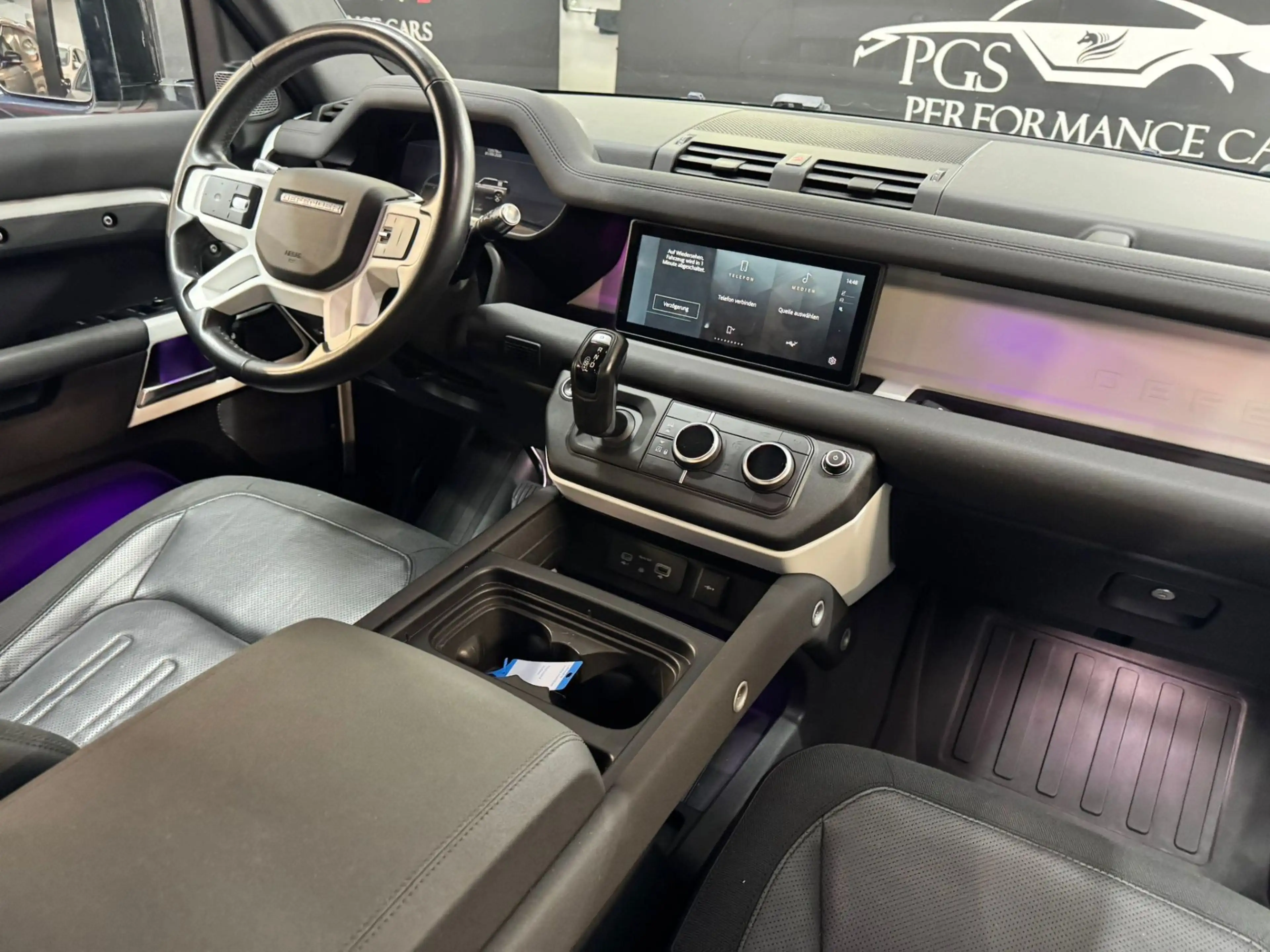 Land Rover Defender 110 D240 S Aut. — photo 8