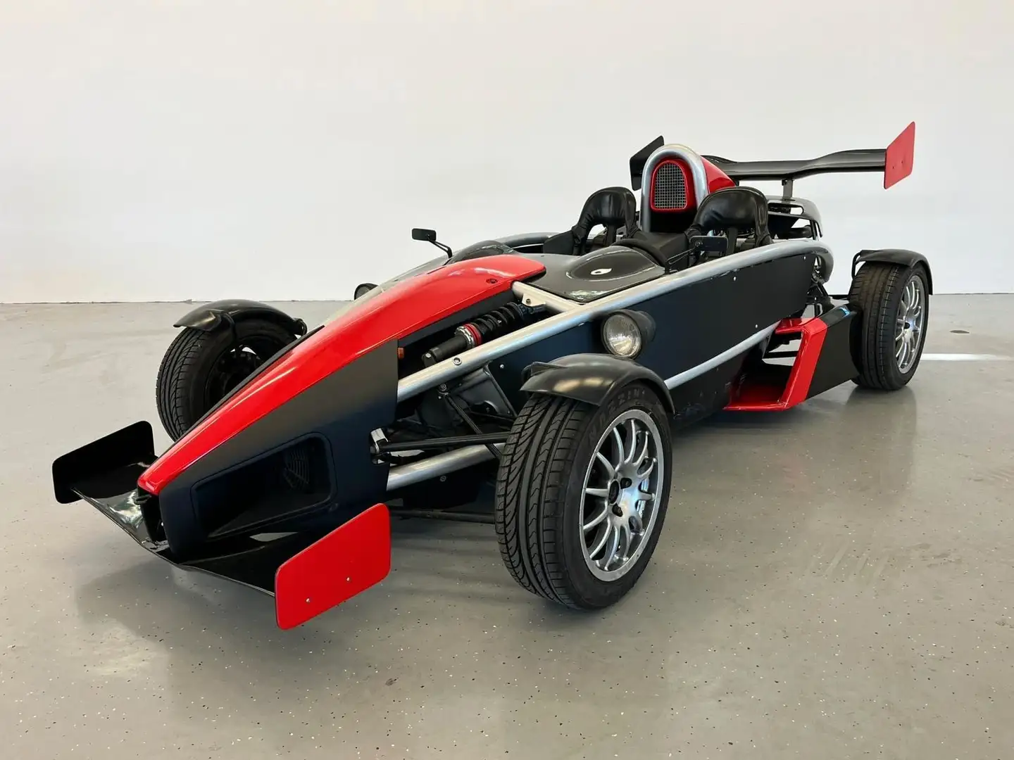 Autres Atom - 1