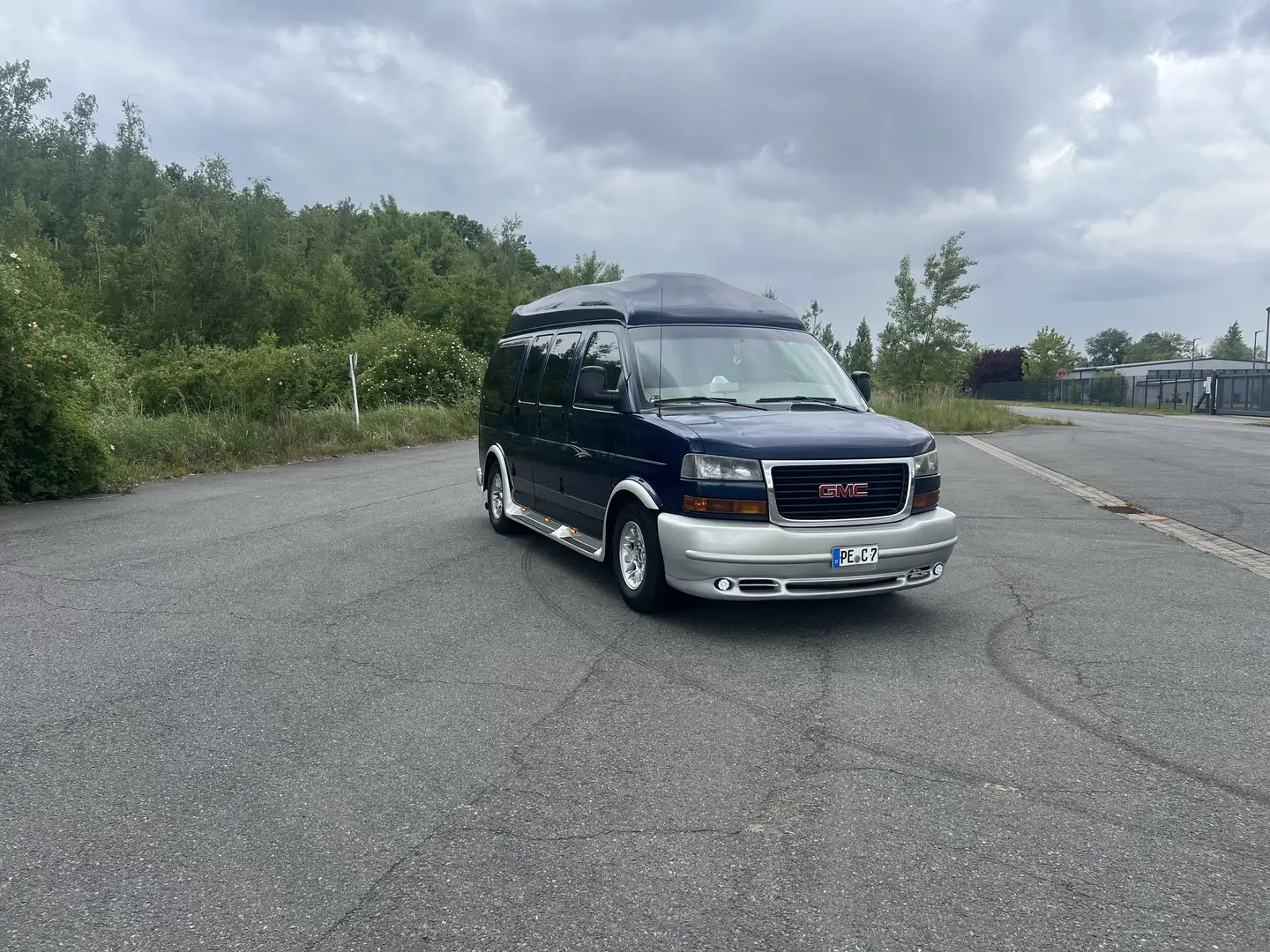 GMC Savana savana - 1