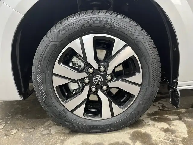 Volkswagen T7 Caravelle VW T7 Caravelle Life LR TDI 4MOTION Ansicht 5