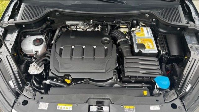 Skoda Karoq Tour 2.0 TDI 4x4 Standhzg, Navi, Kamera — photo 14