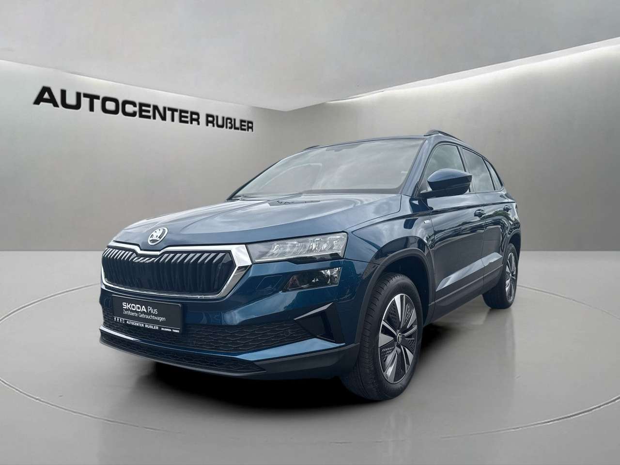 Skoda Karoq 2022 — Tour 2.0 TDI 4x4 Standhzg, Navi, Kamera