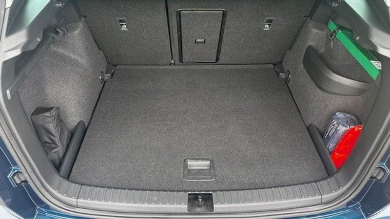 Skoda Karoq Tour 2.0 TDI 4x4 Standhzg, Navi, Kamera — photo 5