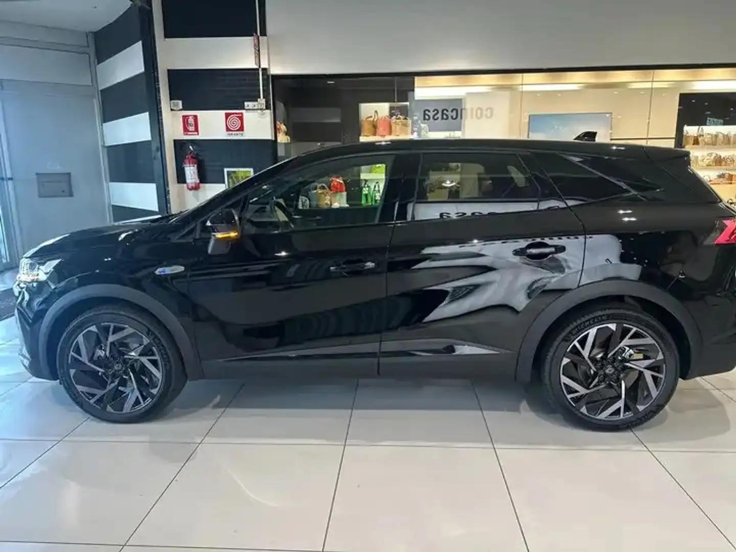 Renault Symbioz Symbioz 1.6 E-Tech hybrid Esprit Alpine 145cv auto Nero - 2