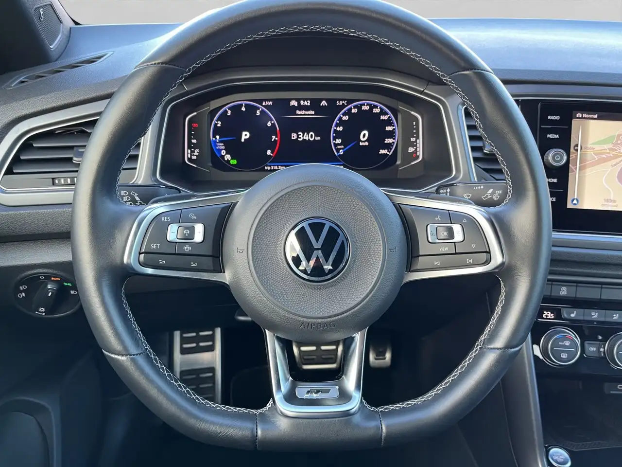 Volkswagen T-Roc R-Line 1.5 TSI DSG 150 PS, DCC, 15